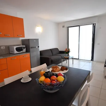 Hotel apartamentowy Alessandria Lignano Sabbiadoro