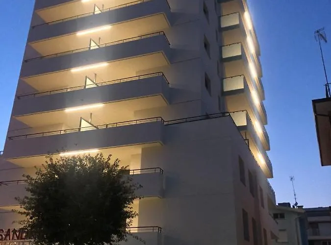 Alessandria Apartmanhotel 2*