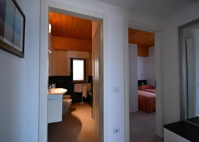 Alessandria Apartmanhotel 2*